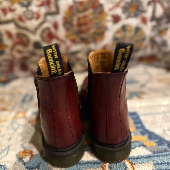 Dr. Marten Leather Chelsea Boots Cherry Red Size 8 - Picture 4 of 9